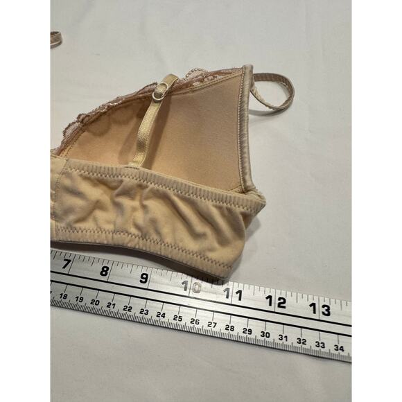 La Perla Embroidered Tulle Wireless Padded Bralette Size 32B Halo Ivory Nude - Picture 9 of 10